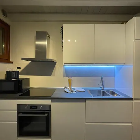 Amelie * Desenzano del Garda