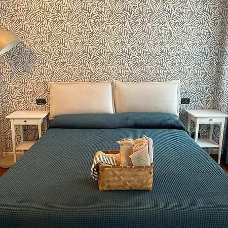 Amelie Appartement Desenzano del Garda